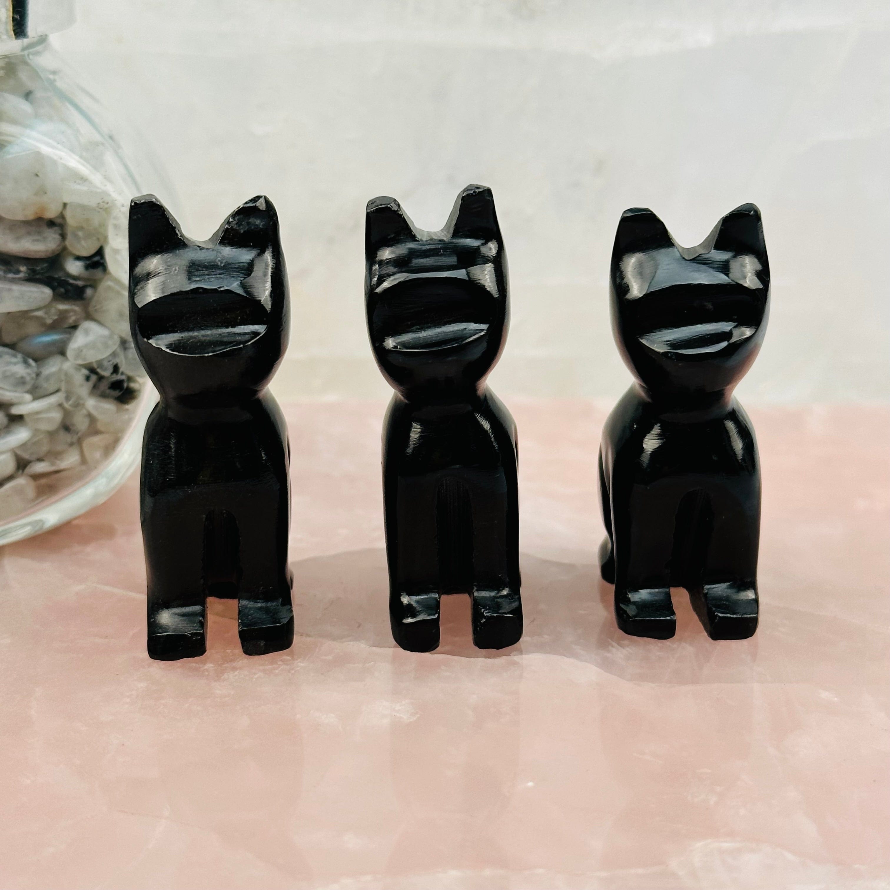 Black Onyx Gemstone Cat - Crystal Cat -